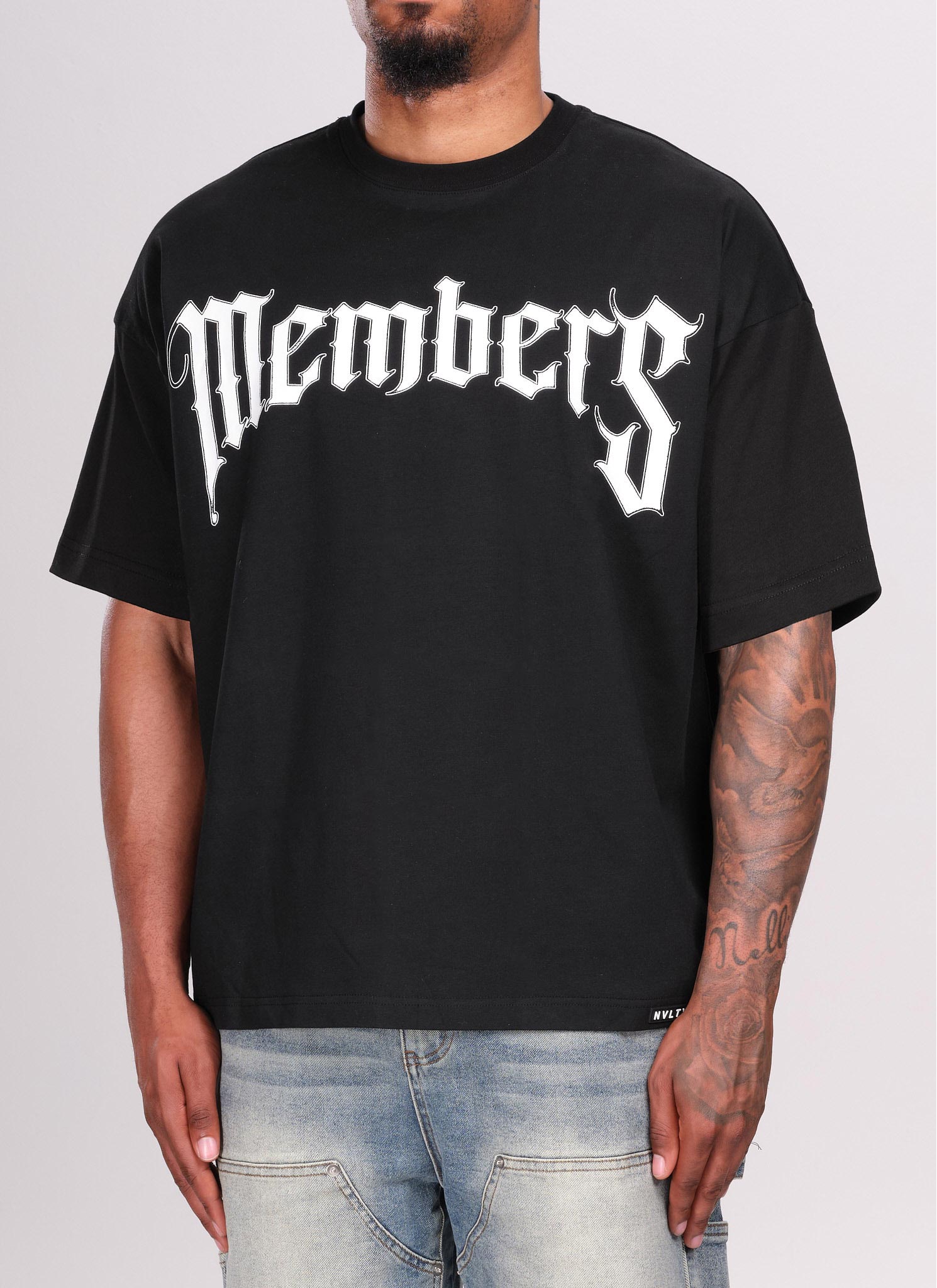 Members Arc T-Shirt - Black