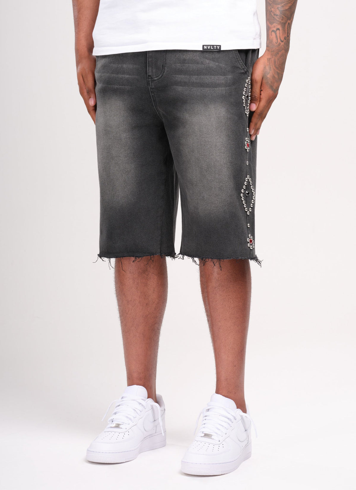 Short en jean vintage clouté - Noir