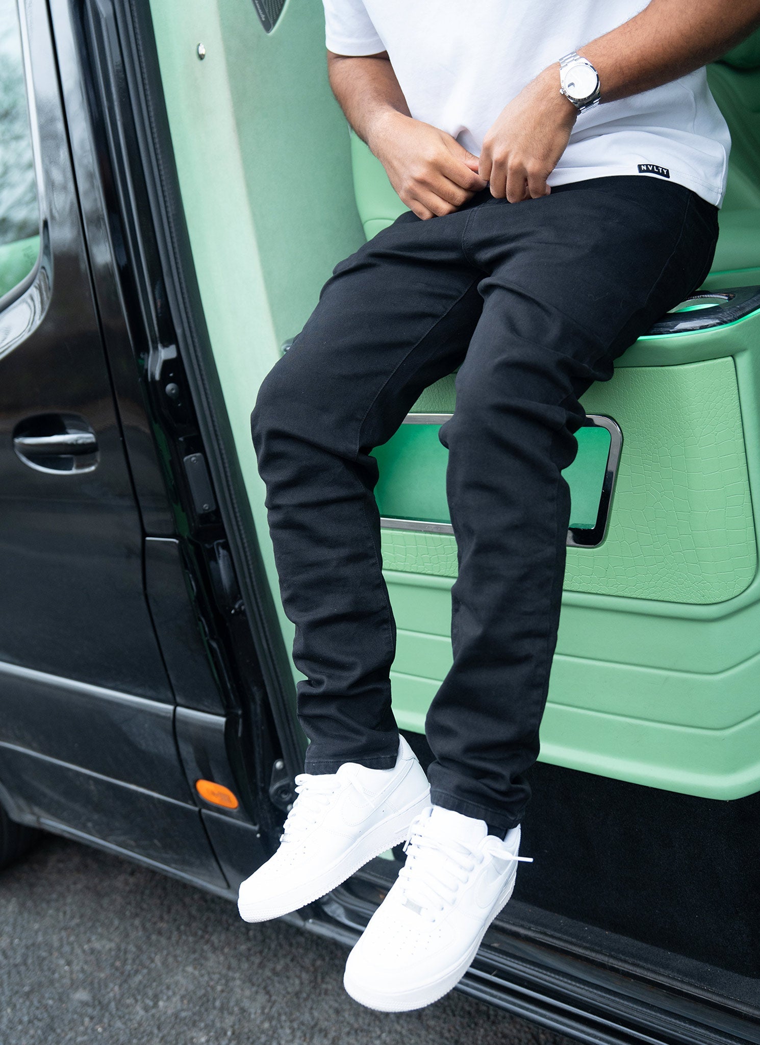 Slim Fit Jeans - Black