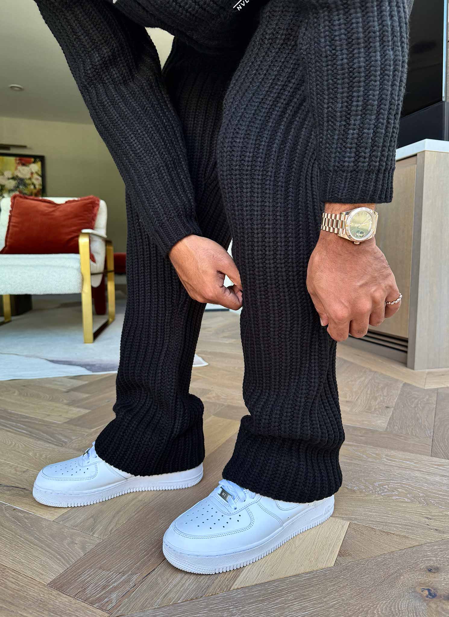 Heavyweight Knitted Joggers - Black