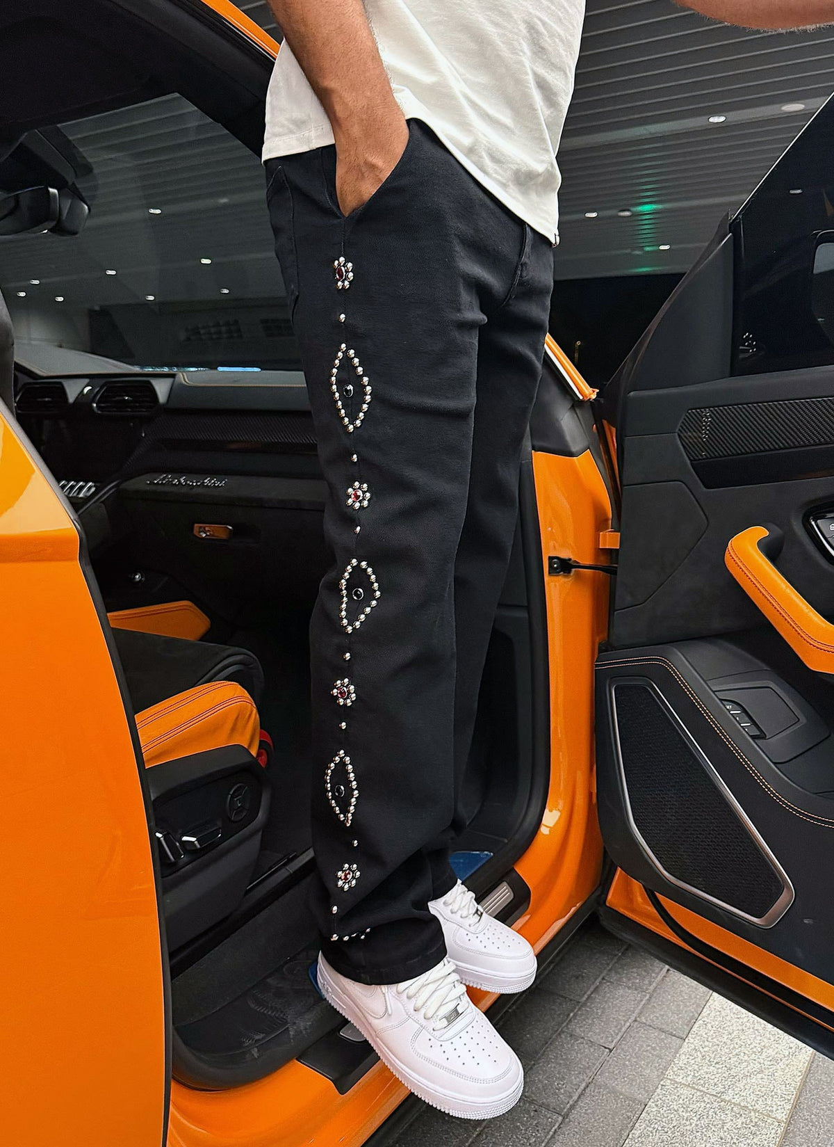 Vintage Studded Jeans - Black