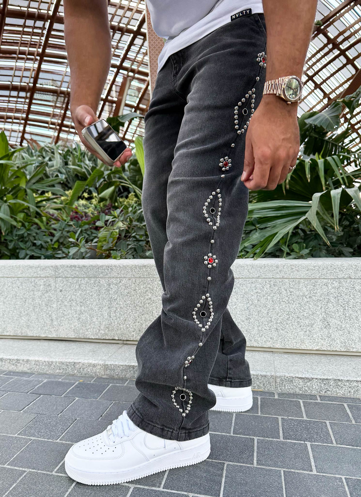 Vintage Jeans mit Nieten - Grau