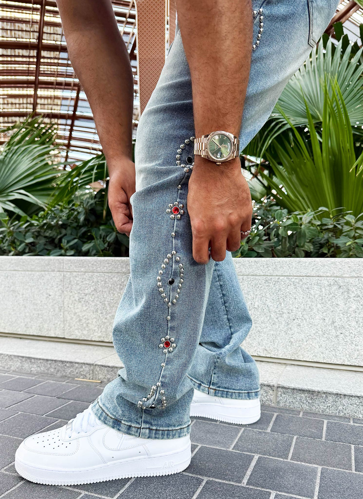 Vintage Jeans mit Nieten - Blau
