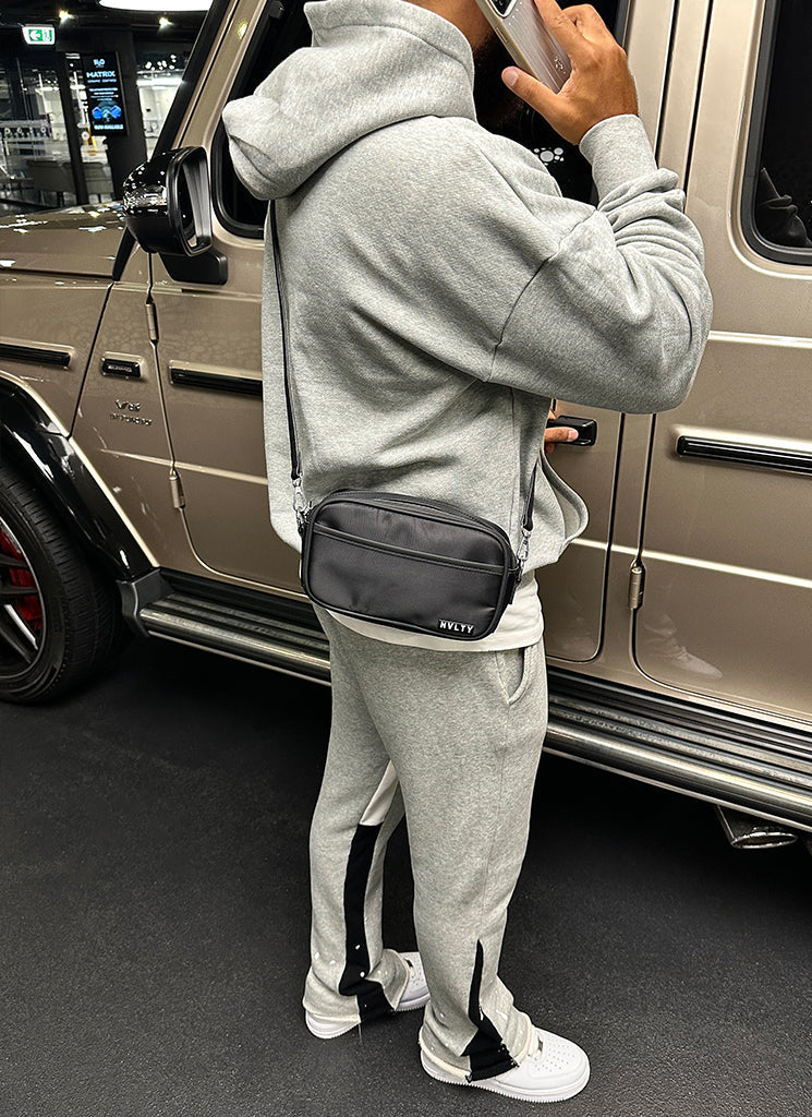 Sac bandoulière zippé avec logo - Noir