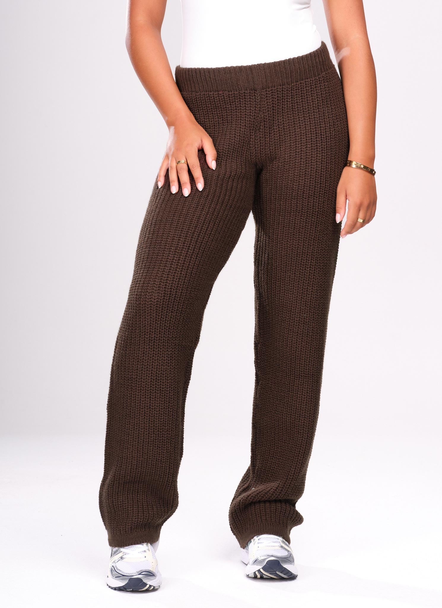 Heavyweight Knitted Joggers - Brown