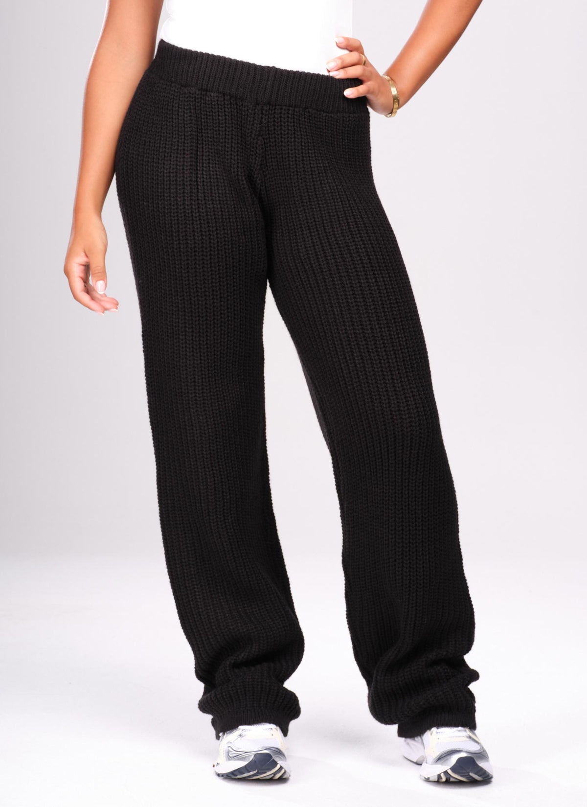 Heavyweight Knitted Joggers - Black