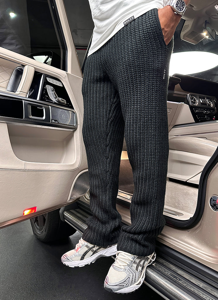 Heavyweight Knitted Joggers - Black